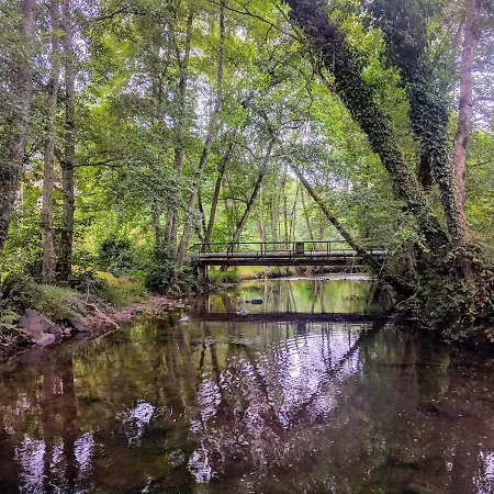 Les Plans Кемпинг Saint-Clement (Allier)