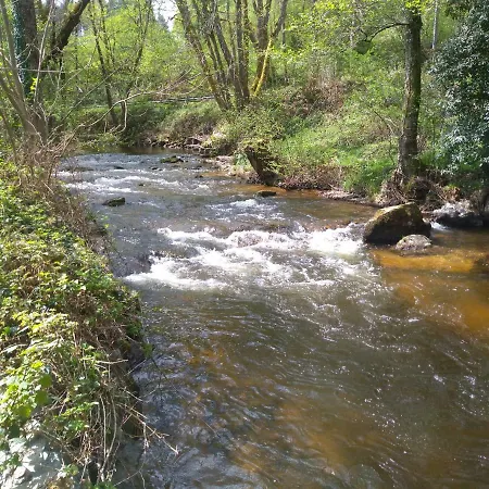 Les Plans Кемпинг Saint-Clement (Allier)