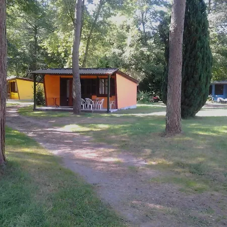 Les Plans Saint-Clement (Allier)