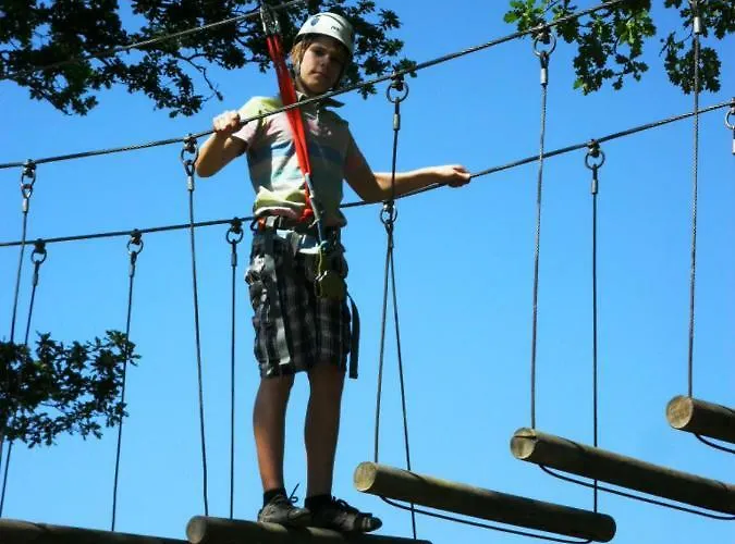 Camping Les Plans Saint-Clement (Allier)